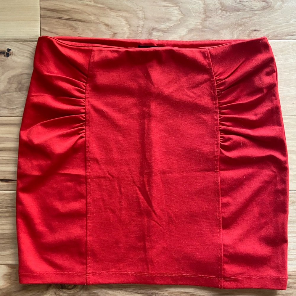Bodycon mini skirt